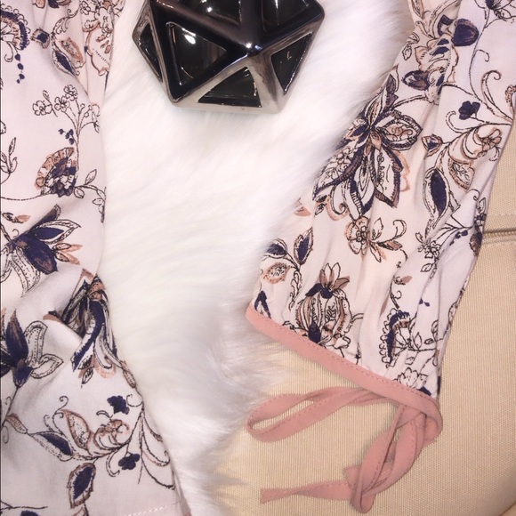 :New: Ethereal Romper - Picture 4 of 6